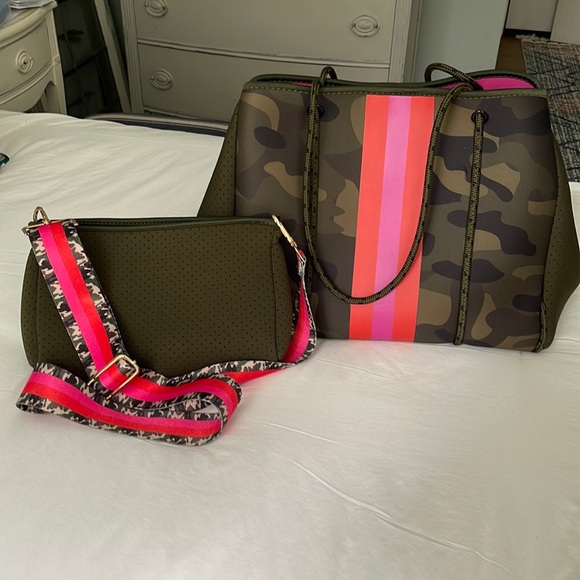 Handbags - Social Threads Hello Happiness Camo Striped Neoprene Tote and Crossbody Bag
